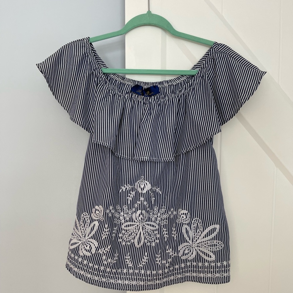 Off the shoulder summer top size small